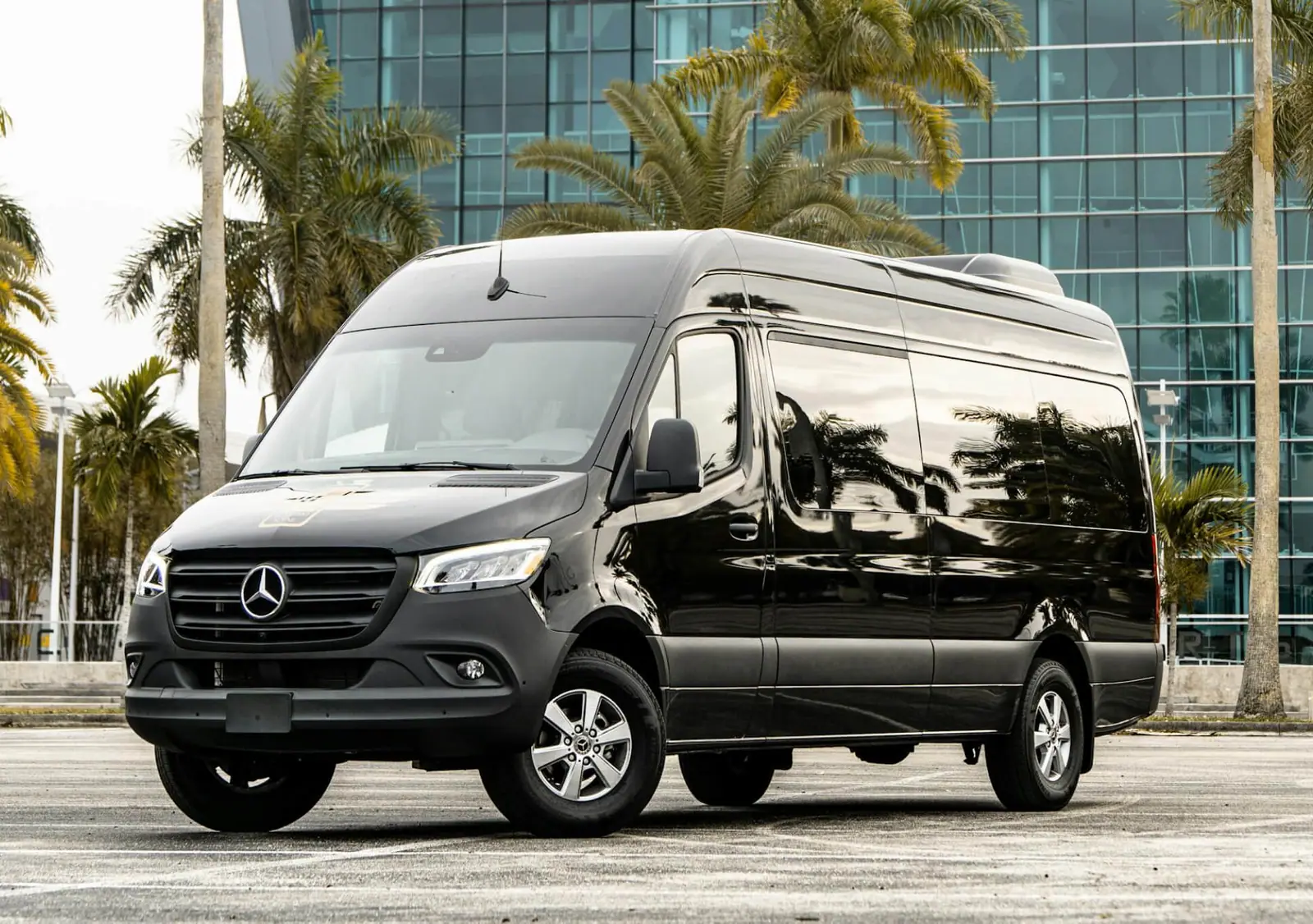 available nationwide Group Transportation Service in the US
